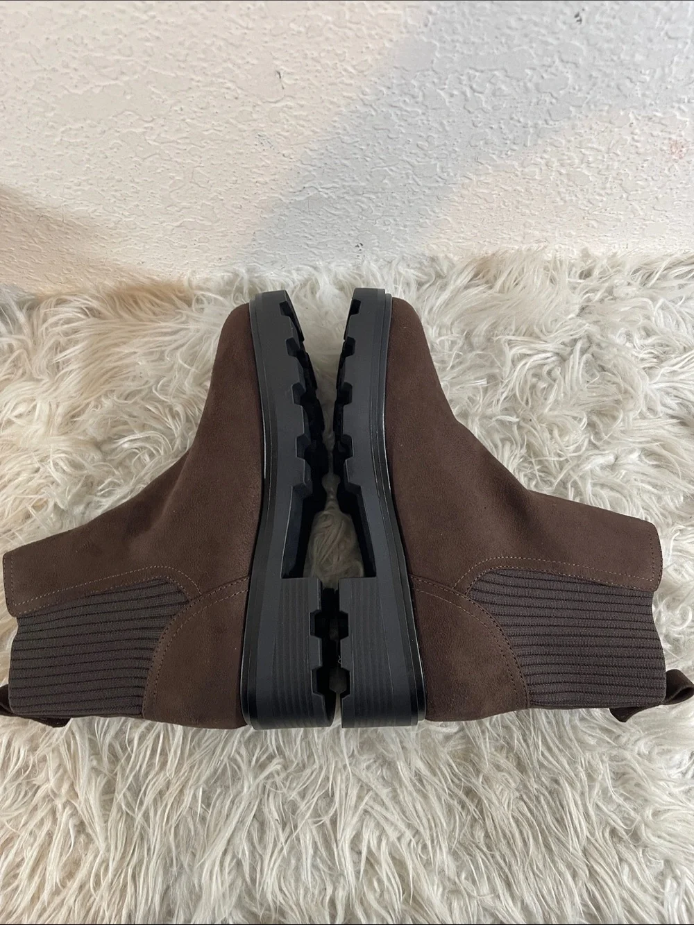 KENSIE Emily Chelsea Boot Dark Brown Round Toe Size 10 NEW